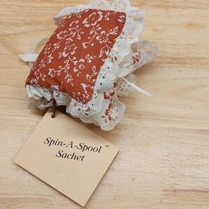 Vintage Mini Sewing kit Floral Lace